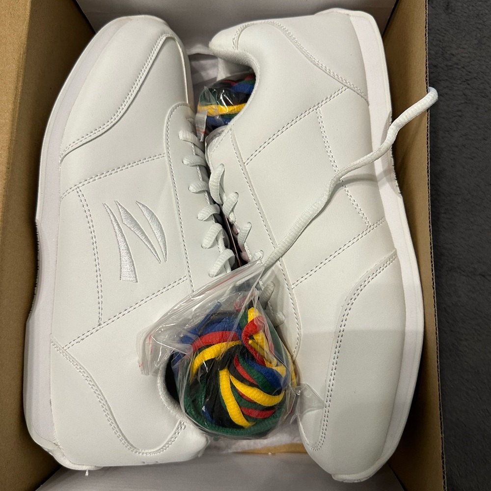 Zephz tumble cheer shoes